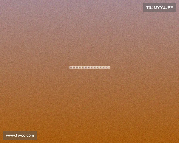 阿利亚迭雷父子身穿皇马与阿森纳球衣对弈合影传递足球情缘